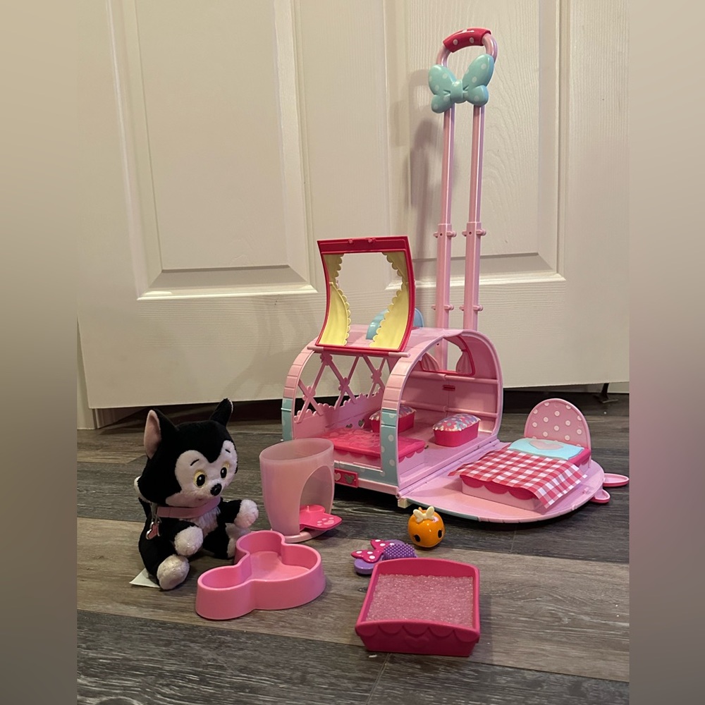 Disney Minnie Mouse Figaro pet carrier